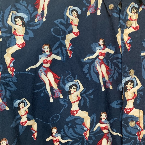 Men’s Hawaiian Shirt with Pinup Style Hula Girls - Picture 3 of 6